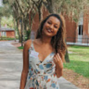 Meet your Posher, Eva